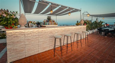 Sky Rooftop Bar Taormina .